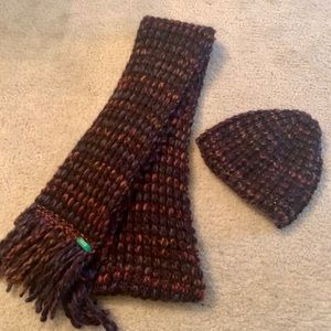 Knit scarf and hat set